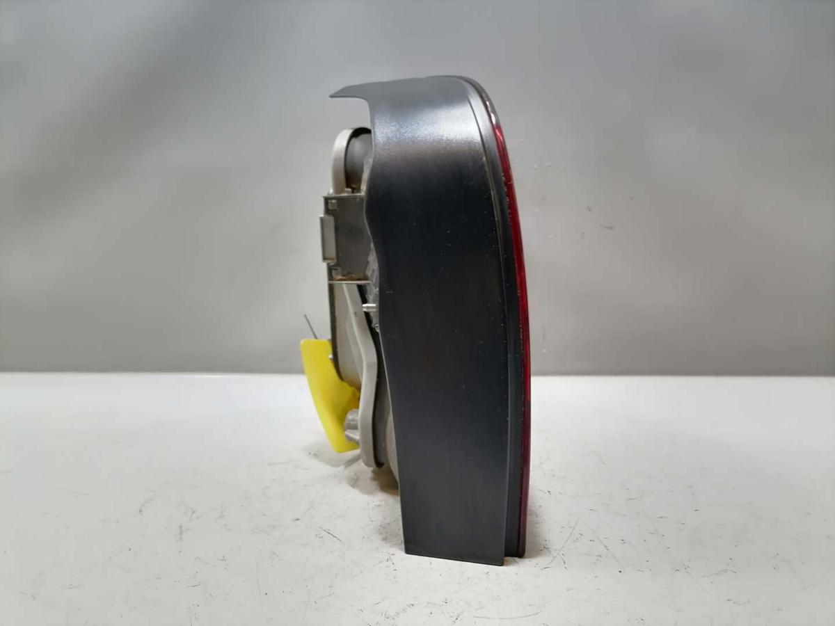 VW Polo 9N3 original Rücklicht Rückleuchte Schlussleuchte rechts BJ06